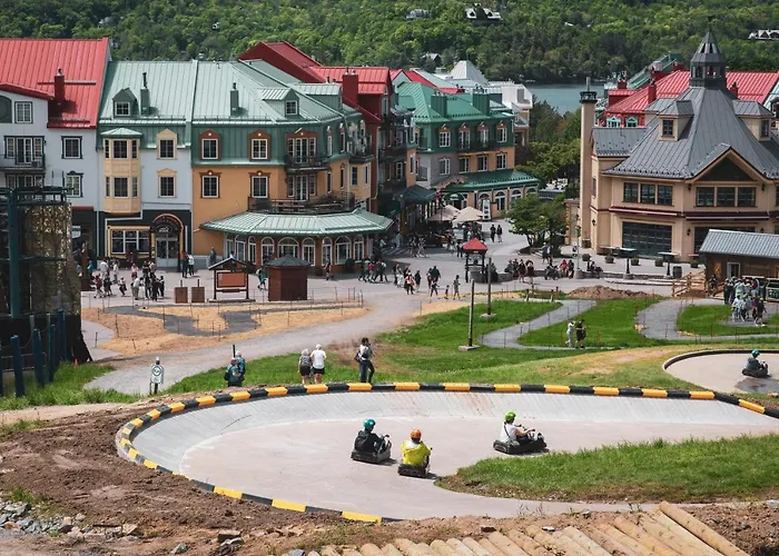Chouette Tremblant Ski Inout Pedestrian Village